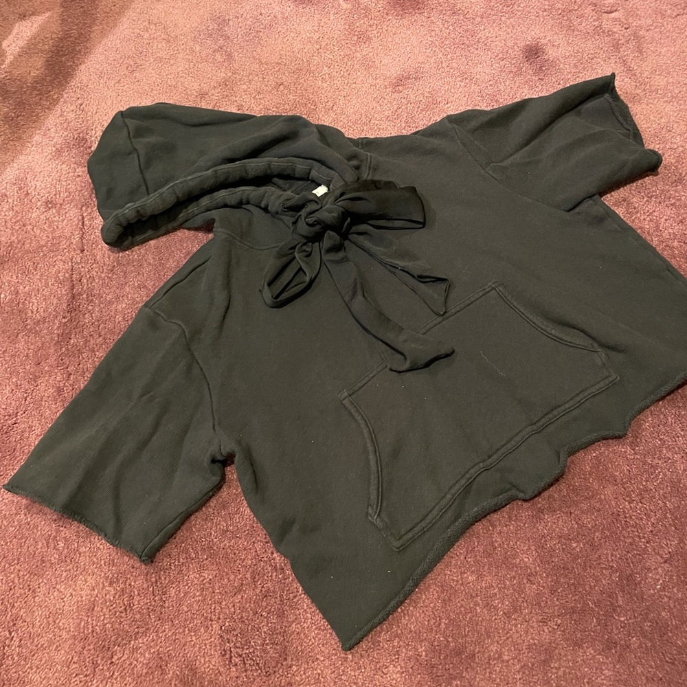 Avec Les Filles cropped short sleeve sweater with drawstring bow